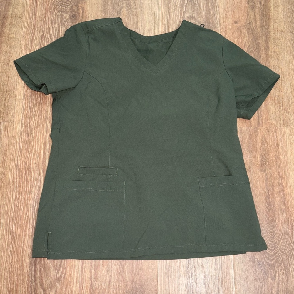 Women’s Maevn Momentum Olive Green Medium Scrub Top